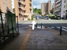 レラ/サロンの道順　７