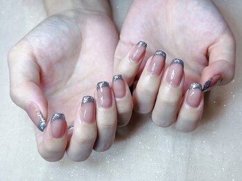ヘブン ネイル 鶯谷(HEAVEN Nail)/シルバーフレンチネイル