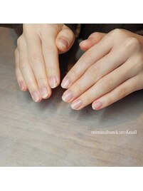 自爪風に見えるジェルネイル