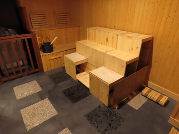 バン サウナギンザイースト 銀座築地店(BAN sauna Ginza East)の写真/【完全個室★落ち着く空間をご提供】サウナと岩盤浴をかけ合わせた極上空間。アメニティ満載◎手ぶらでOK！