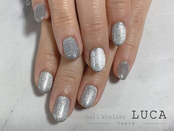 ネイルアトリエルカ(nail atelier LUCA)/R-11 マグネットネイル