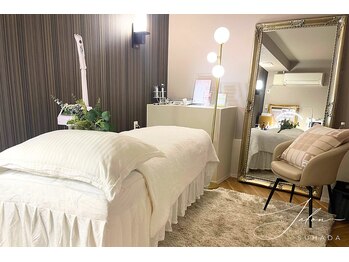 ティンクネイル 麻布十番店(THINK NAIL)/【エステ】完全個室VIPルーム