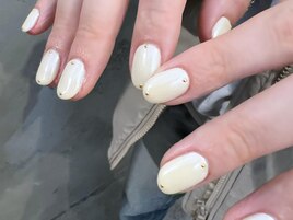 シンプルホワイト