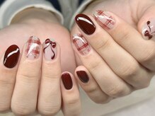 リノネイル(Lino Nail)/チェックネイル