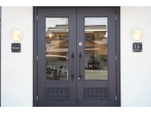 ココロプラス(Cocolo+)の雰囲気(美容室併設なので、髪のお悩みもご相談ください♪)