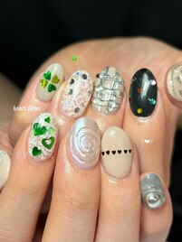 個性派ネイル