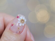 幻之花ネイル/ぷっくりお花ネイル　押し花