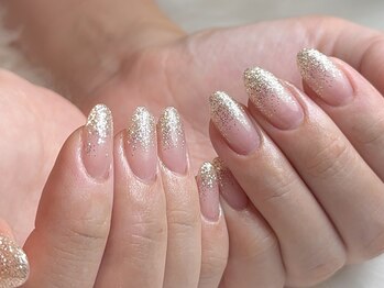 ラズワルド(Lazward)/綺麗め＊ラメグラデーション