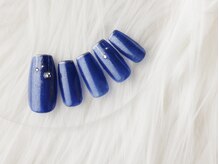 ヴァンネイル(VINGT NAIL nail&eye beauty)/大人シンプル艶ブルーネイル