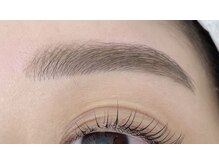 キューアイラッシュ(Q-Eyelash)/美眉スタイリング