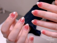 アイリス(Iris)/チークネイル￥5990