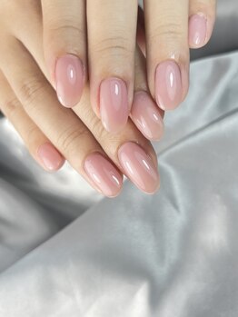 ロルズ(lol's.)の写真/シンプルだからこそ、引き立つ美しさ！どんなシーンにも合わせやすい洗練されたネイルデザインを♪