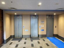 メディック(MEDIC)/【道案内4】エレベーターで8階へ