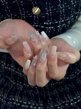 ガーリーネイル