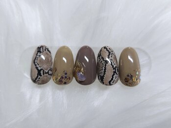 イング(+ Ing)/パイソン