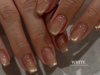 ホワイト(WHITE)/