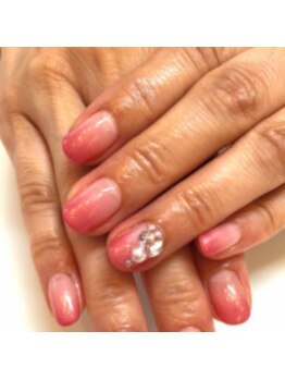 クリスタルネイル ボンベルタ橘店(CRYSTAL NAIL)/グラデーションネイル