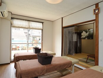 ユニバーサルヒーリング 豊中店/