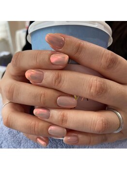 デリカ 溝の口店(DELICAT)/ベージュ大人ミラーネイル