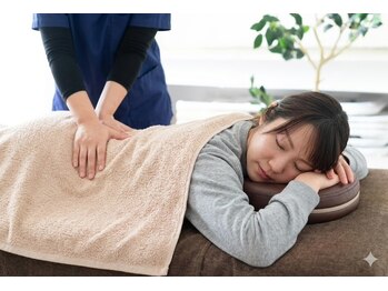 みかも鍼灸接骨院 豊橋本院の写真/【お悩みの箇所×全身調整 初回￥7,700→￥2,980】ガチガチの首肩腰!豊富な知識×高技術で体のお悩みを改善!