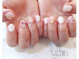 大人気押し花ネイル