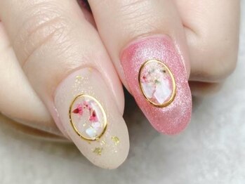 ラヴィネイル(La Vie Nail)/押し花ネイル 大人ガーリー