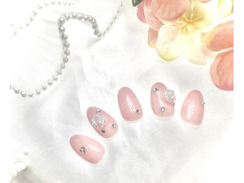 キラキラブライダルピンクネイル