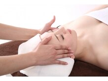 アナパ・オラ/お肌のお悩みもご相談ください！