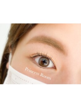 プリンセスルーム(Princess Room)/チャレアイブロウ