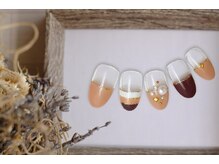 FASTNAIL松戸駅西口店【パラジェル/ジェルネイル専門/定額/マグネット/フットネイル】/夏ネイル　ニュアンス【11171】