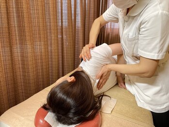 健康エクスプレス 下北沢院の写真/長期間お悩みの首肩こり！長時間のデスクワークによるお疲れを本格気功整体６０分新規限定￥3500で☆