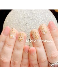 スタッズお花ネイル