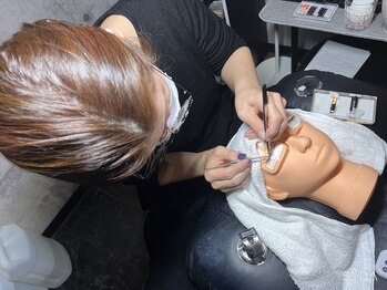 アバンギャルド(Avantgarde)/【アイラッシュスクール】