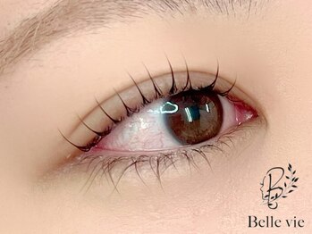 ベルヴィ(belle vie)の写真/【大人気のパリジェンヌラッシュリフト新規￥4680】まつげの負担を最小限におさえた次世代のまつげパーマ♪