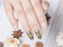 アイビー(Aivy)/チェックネイル