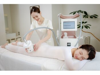 イーズ ミュゼ 梅田本店の写真/リピーター満足度No.1『ボディ大改造★痩身体験コース¥5500』スラっと引き締まった理想の美脚を叶えます♪