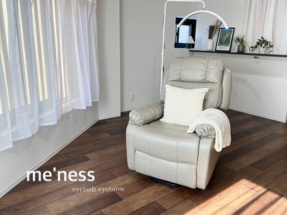 ミネス(me'ness)の写真