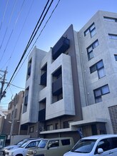 エール(AILE)/マンション下コインパーキング有