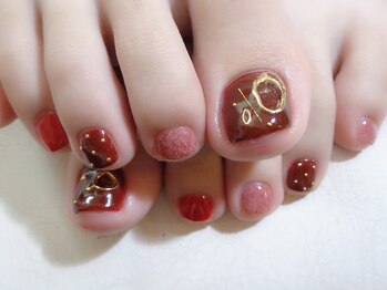 アミュリー ネイル アトリエ(Amury nail atelier)/ボルドー★スタッズネイル