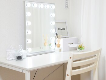 ムアムア(muamua)/メイクルーム