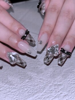 ルーミー アンド コー(Roomy&co.)/チェック柄ネイル