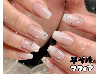 ネイルマフィア 池袋店(NAIL MAFIA)の写真/【ラメグラ・ワンカラ-¥5500♪】技術・雰囲気・おもてなし…どこをとっても大満足な、数少ない上質サロン☆