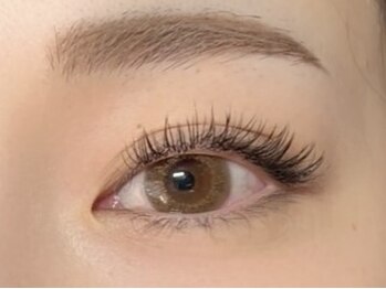 キューベル(Cue.belle)の写真/《大人女性に人気》お仕事帰りや買い物ついでに◎高持続×似合わせデザインで理想の目元を叶えます♪