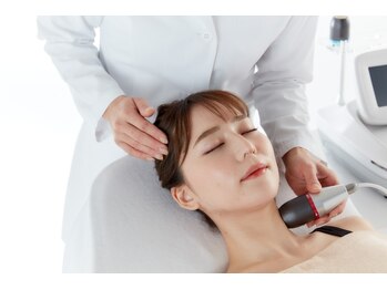 スリール 渋谷店(Sourire)/今すぐ小顔になりたい！【渋谷】