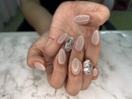 シンプルうめつくしネイル♪