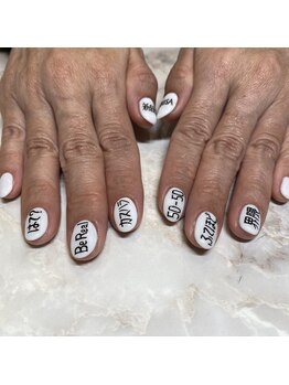 アミィ(Amie)/流行語大賞ノミネートネイル