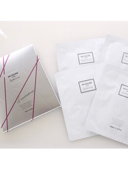 キュアラ/McCELLRIEマスク