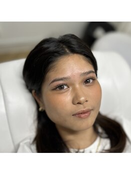 レアファースト/ハリウッドブロウリフト眉毛