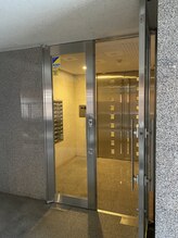 ヴィヴィ(ViVi)/看板はありません