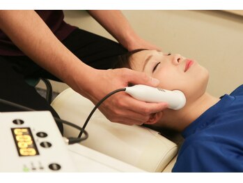 横浜駅きた西整体院/全身整体/肩こり/腰痛/骨盤矯正